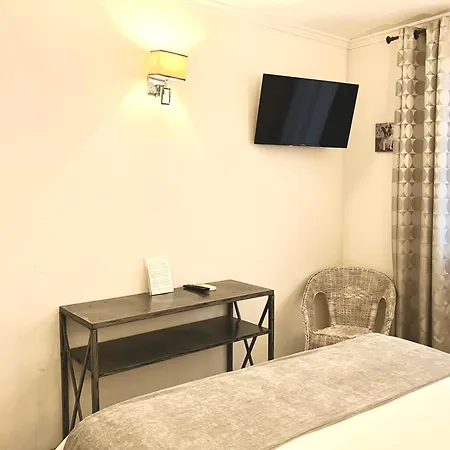 Lou Marques Hotel
